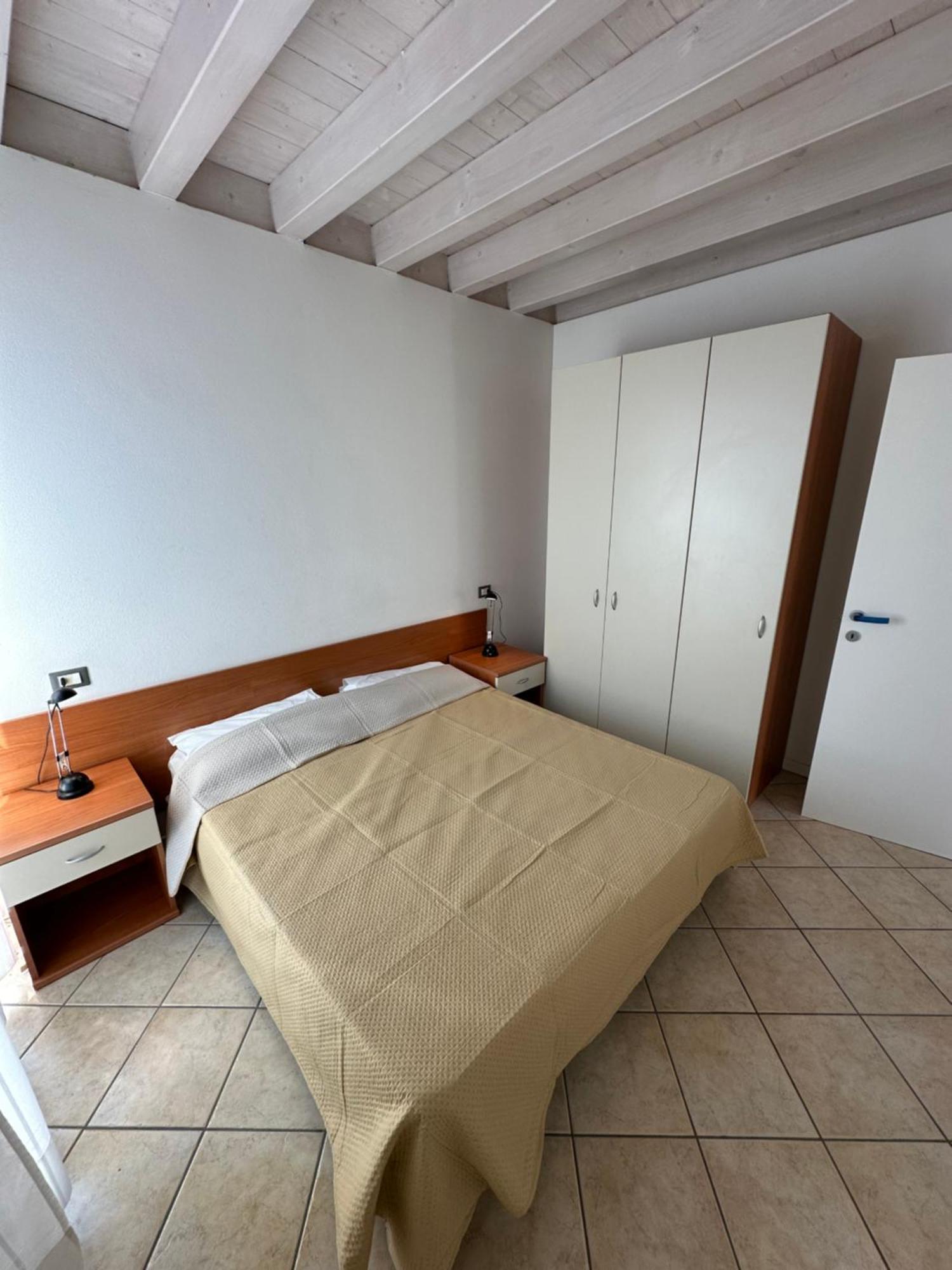 Residence Stefania Attici Su 2 Livelli - Agenzia Cocal Caorle Exteriér fotografie